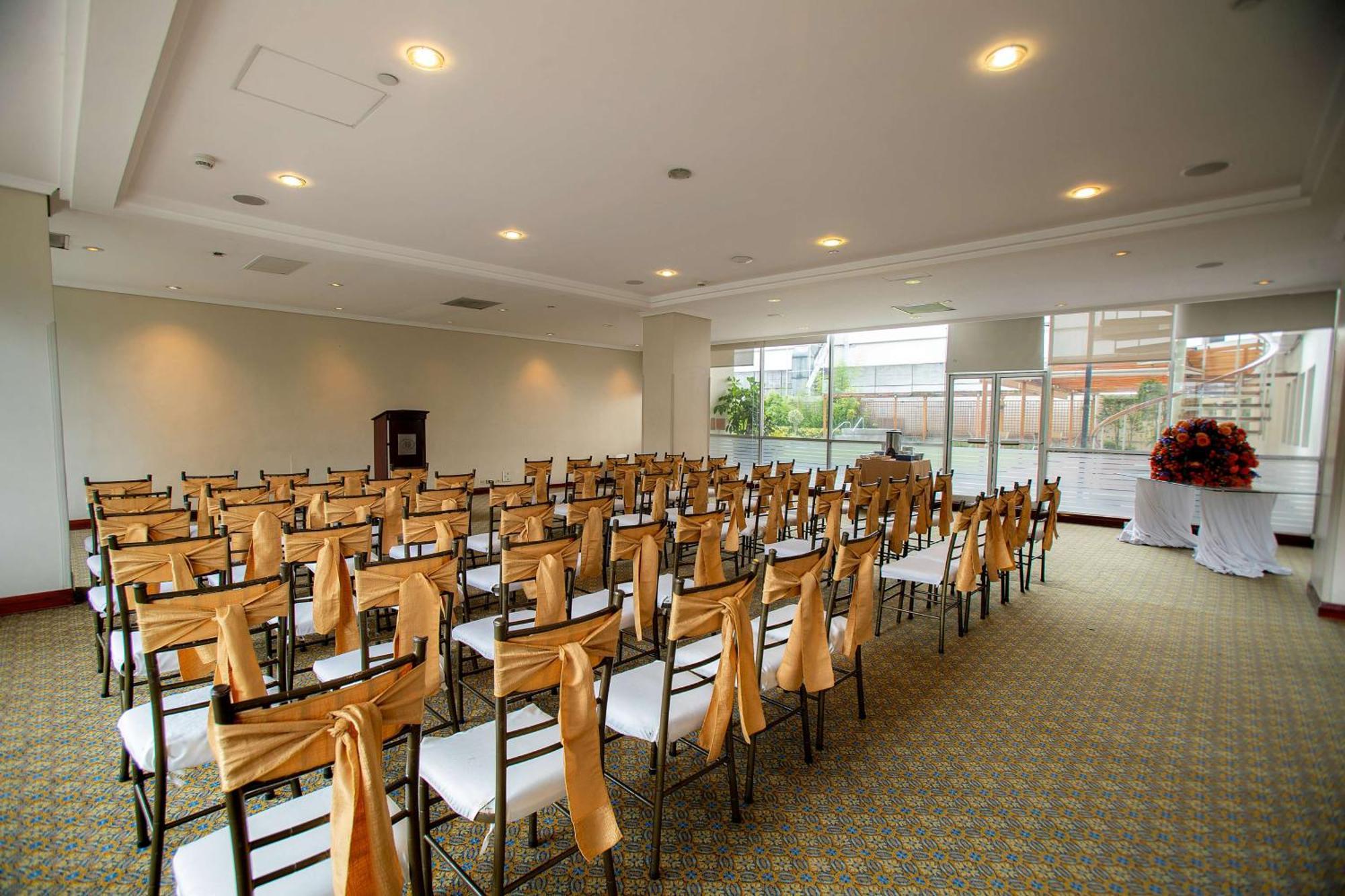 Hilton Colon Quito Hotel Buitenkant foto