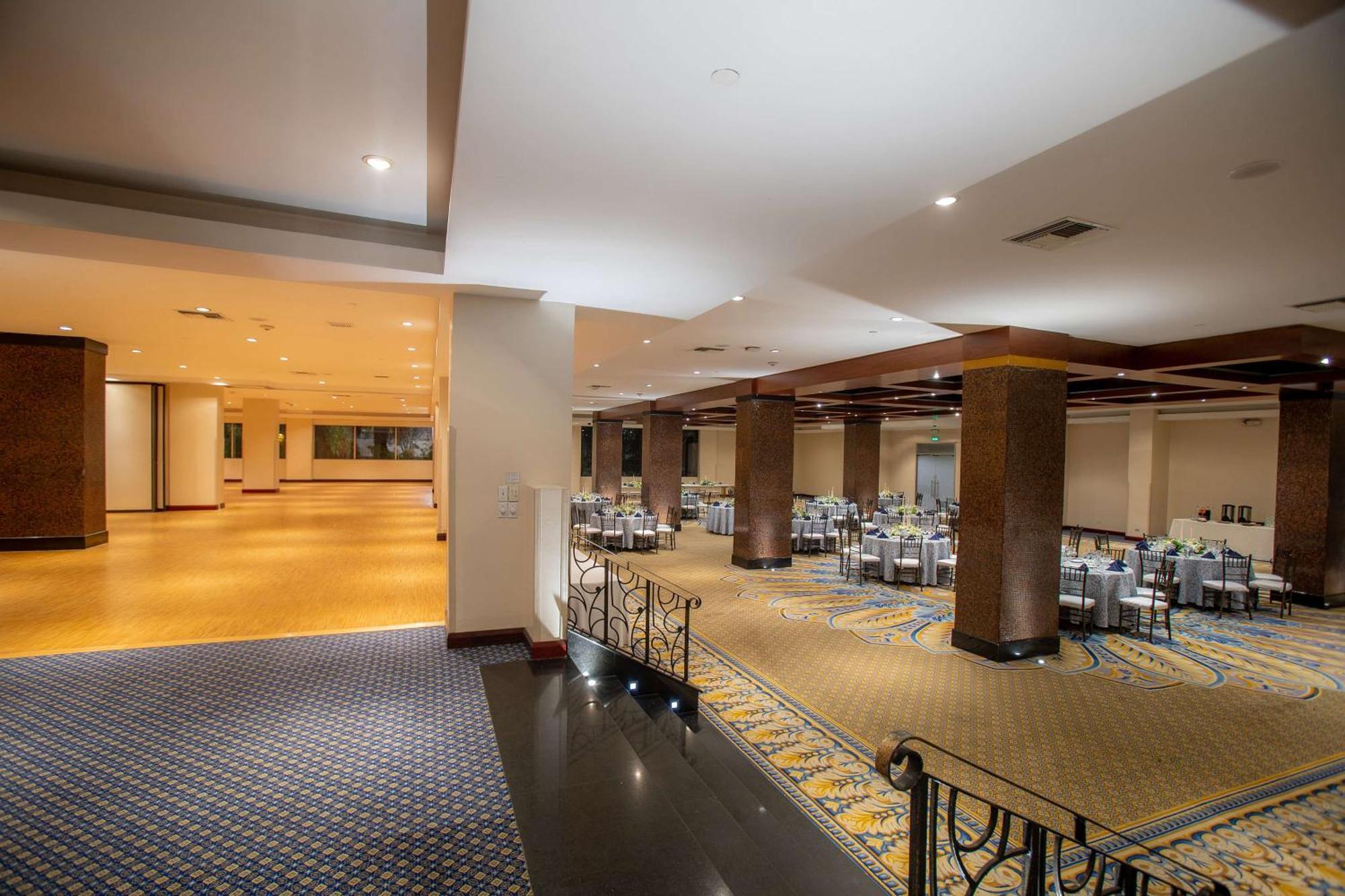 Hilton Colon Quito Hotel Buitenkant foto