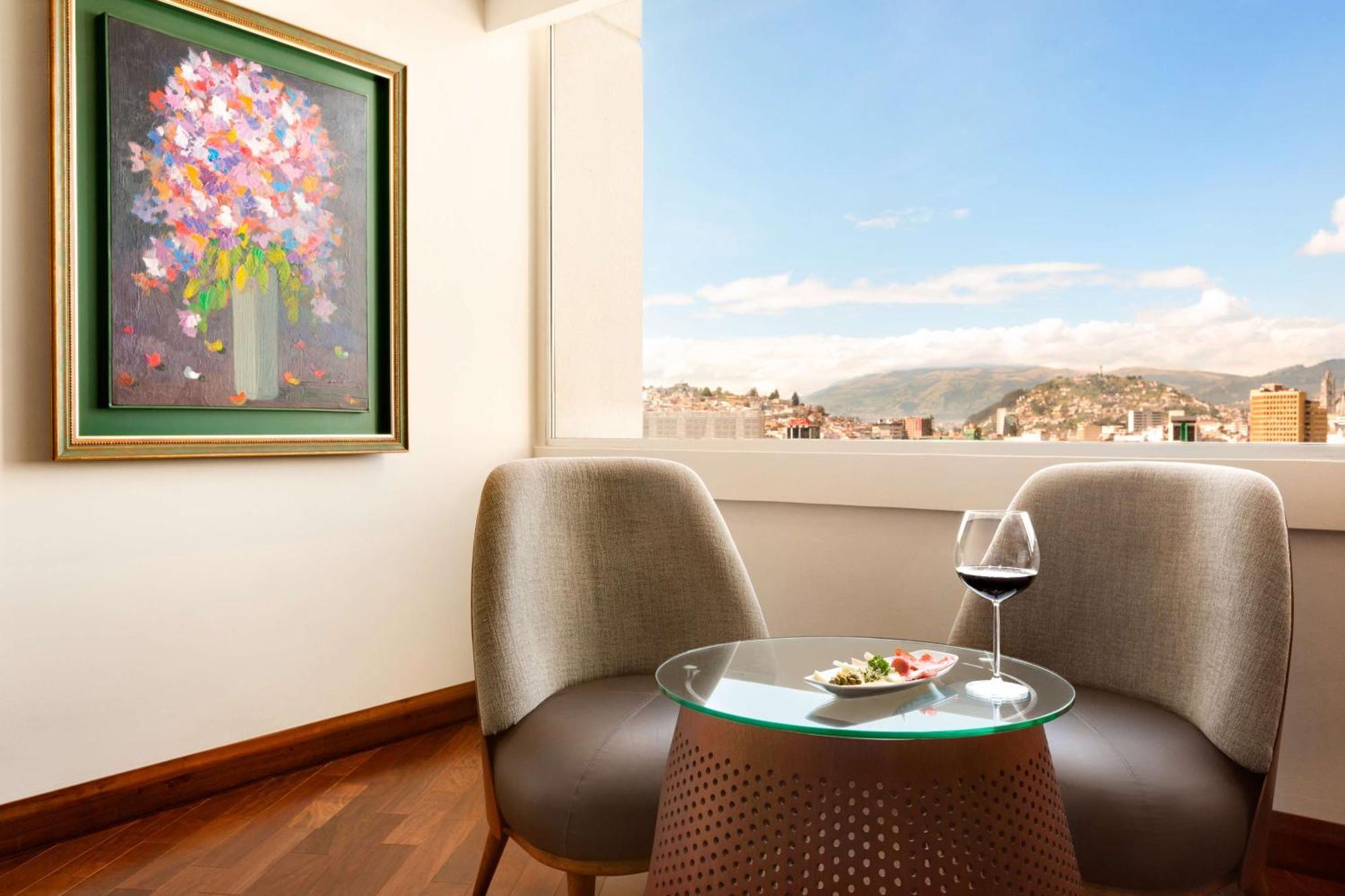 Hilton Colon Quito Hotel Buitenkant foto