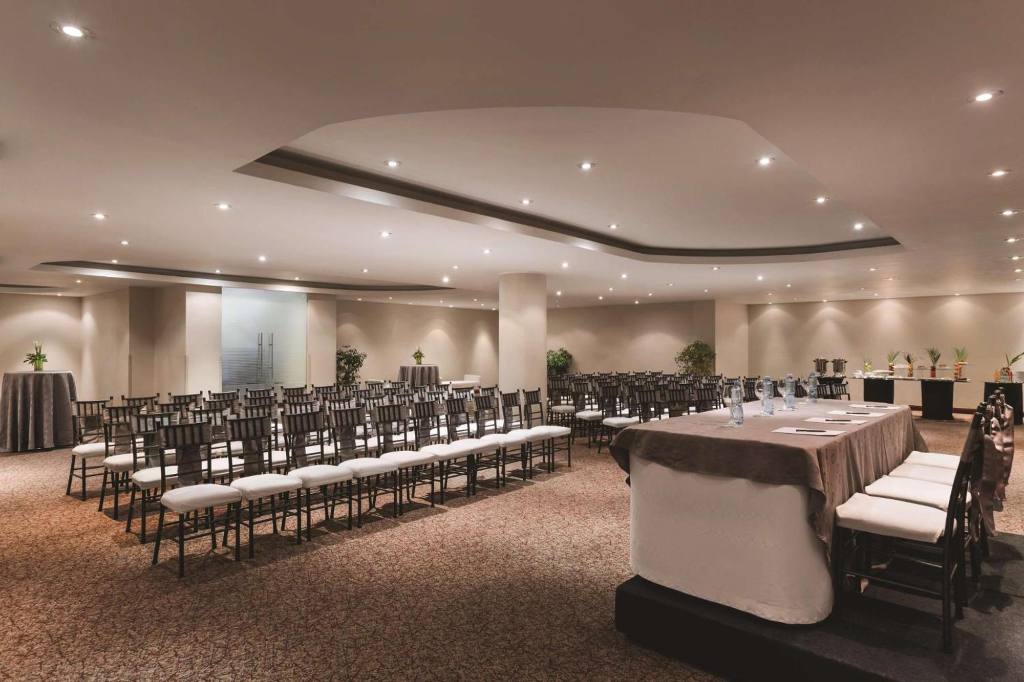 Hilton Colon Quito Hotel Buitenkant foto