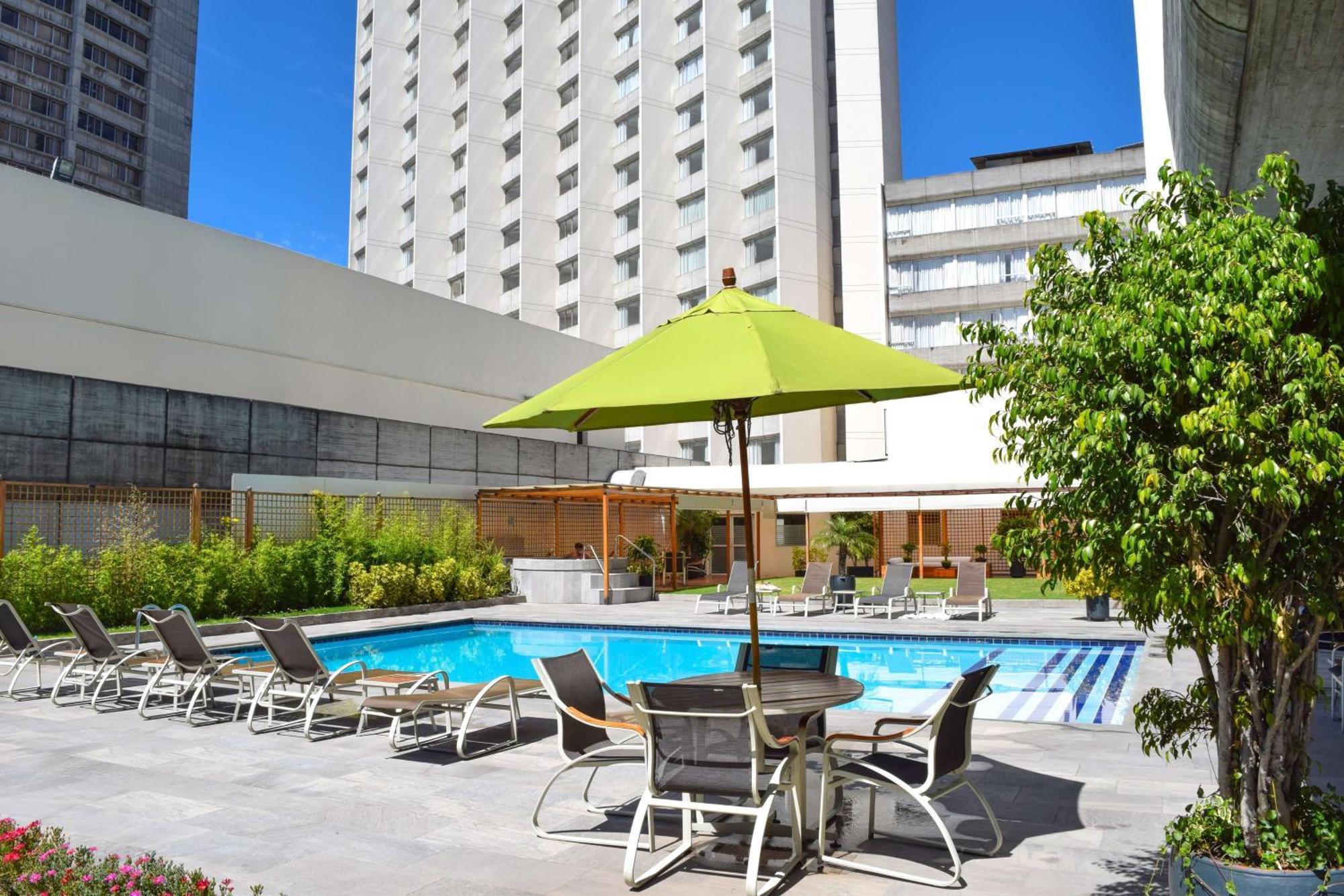Hilton Colon Quito Hotel Buitenkant foto