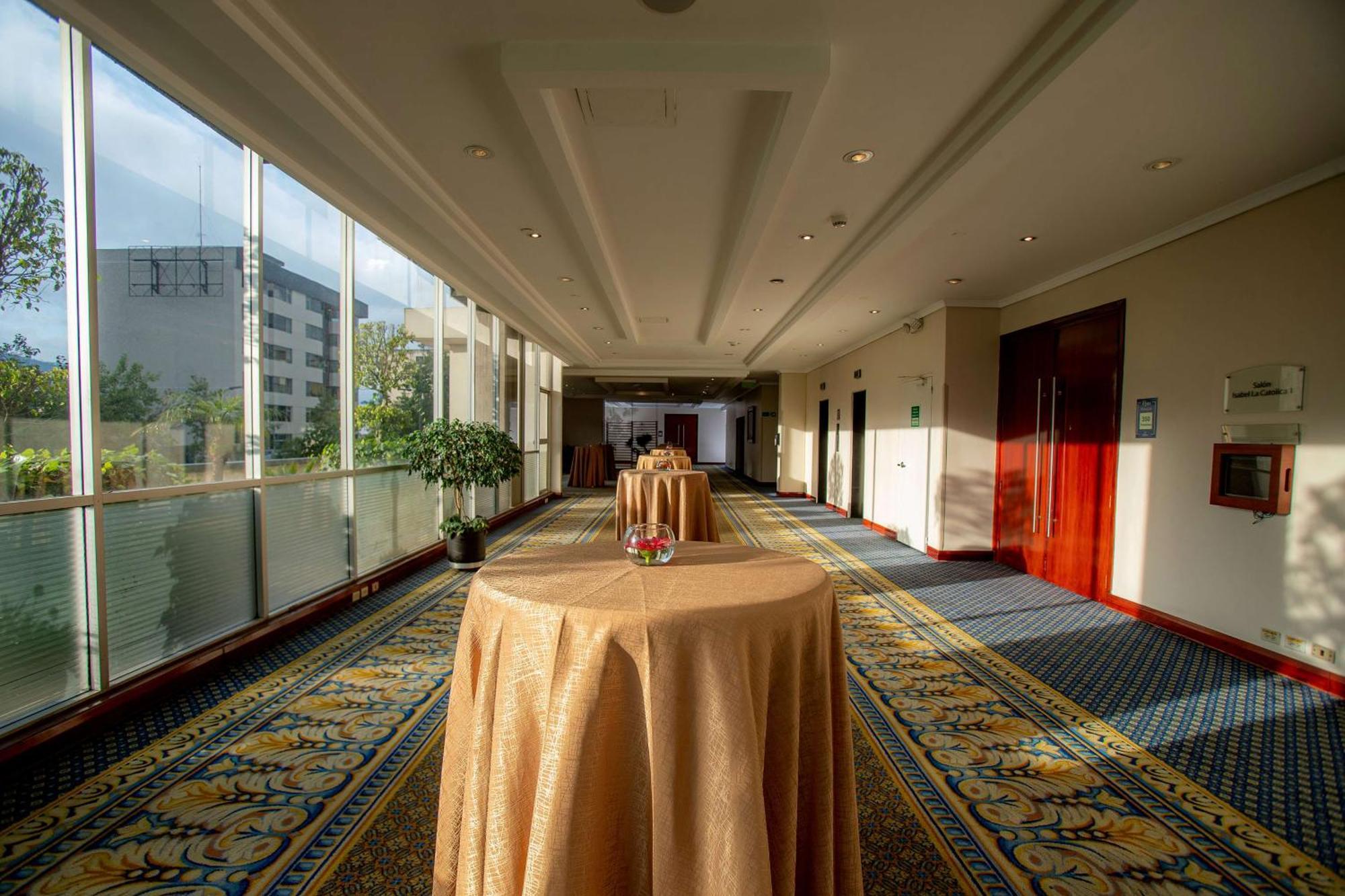 Hilton Colon Quito Hotel Buitenkant foto